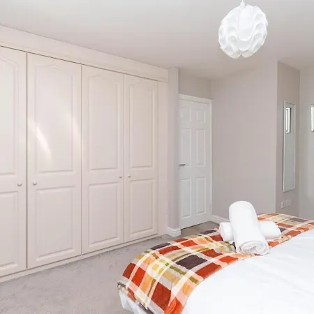 Redgrave Detached With Free Parking 4 Minutes From Walls * York